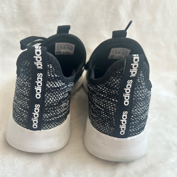 Adidas Runners - Picture 2 of 5